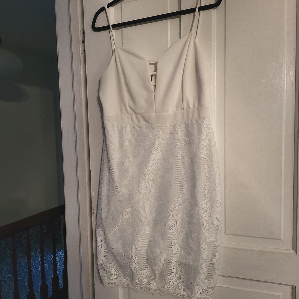 Lace dress